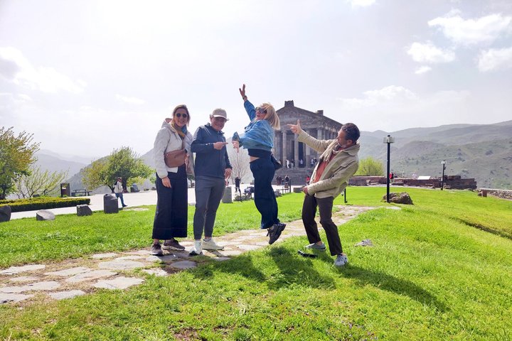 Private 7-8-hour Khor Virap, Garni temple & Geghard monastery trip from Yerevan