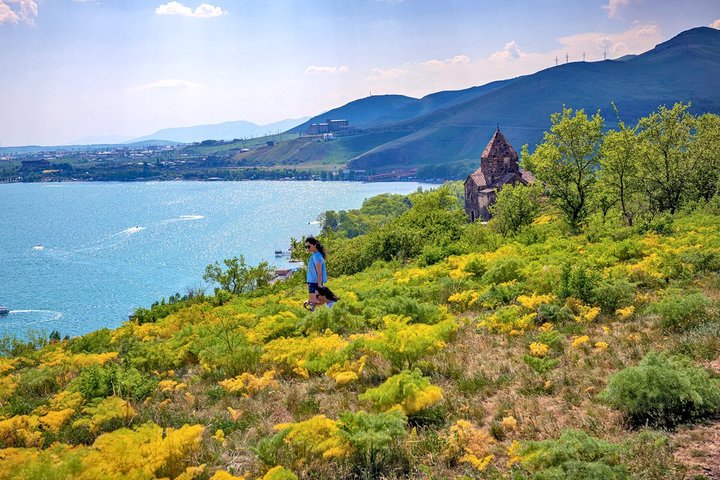 Group Tour: Lake Sevan (Sevanavank), Dilijan (Goshavank, Haghartsin)