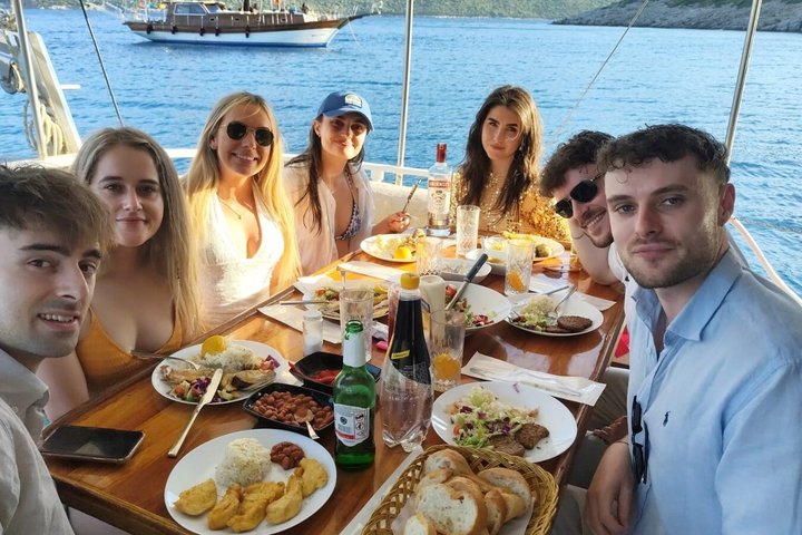 6 Hour Private Shore Excursion To Bodrum with Lunch Included