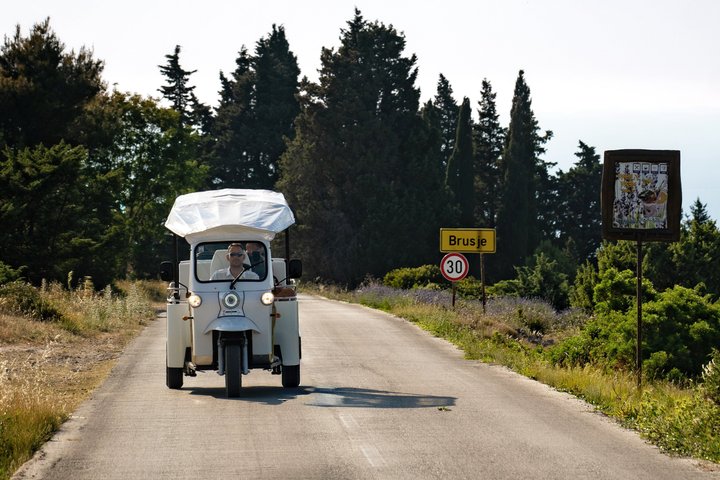 Hvar Lavender Fields,Stone Villages & Scenic Views by eTuk Tuk