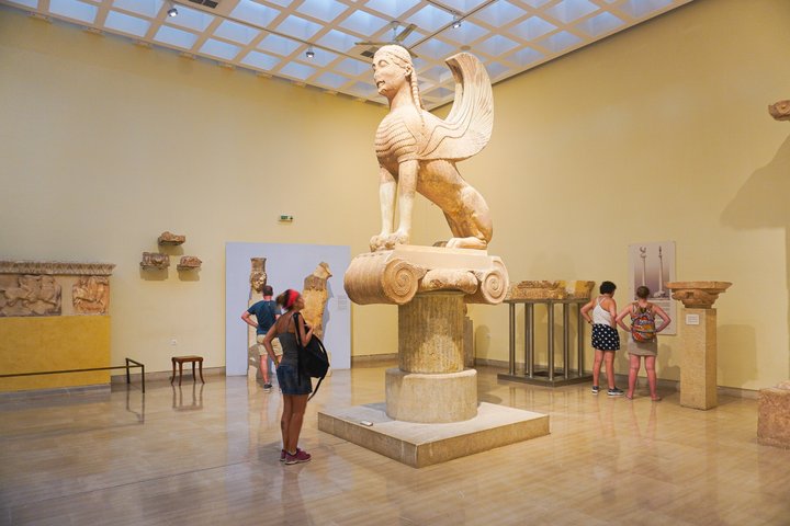 Delphi Site & Museum Private Tour with Licensed Guide & Tickets