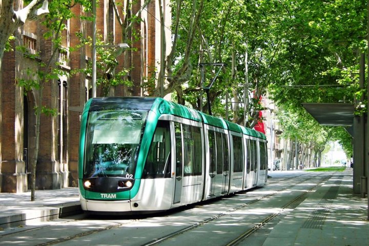 Barcelona Attraction Pass with Hop On Bus, La Sagrada Familia