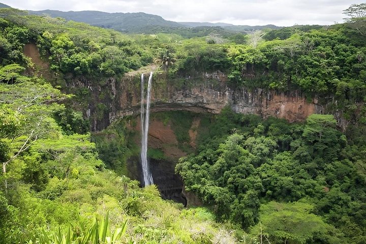 Seven Coloured Earth and South Coast Wonders Tour