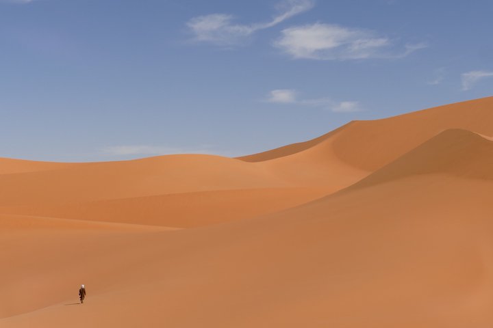 Tassili nAjjer Trek with Ancient Rock Art and Tuareg Culture
