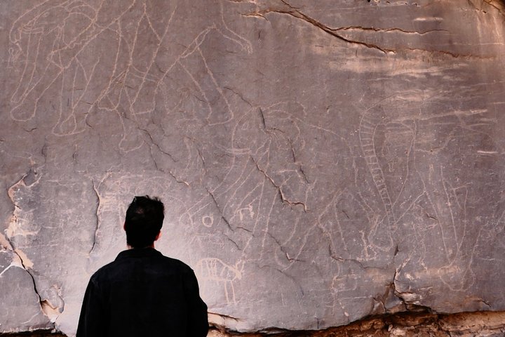 Tassili nAjjer Trek with Ancient Rock Art and Tuareg Culture