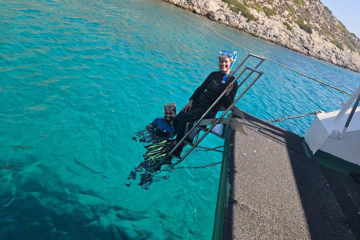 Half Day Snorkelling Experience with a dive boat in Kos Greece