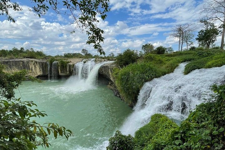 Dray Nur Waterfall & Coffee Village Day Tour from Buon Ma Thuot