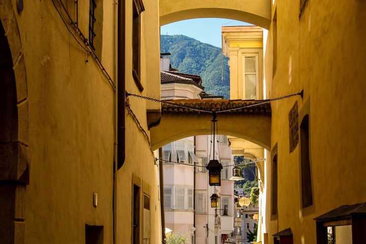 Historical Tour through Bolzano’s Old Town and Beyond