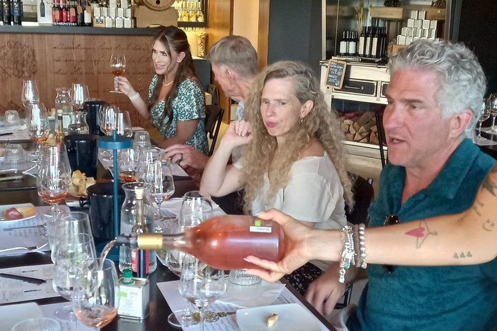 Small-Group Wine Tasting Experience in the Tuscan Countryside