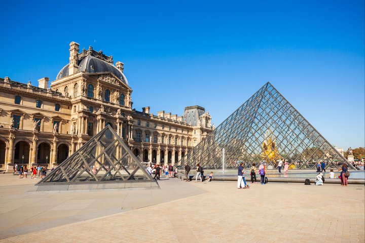 Le Havre Shore Excursion: Private Day Trip to Paris