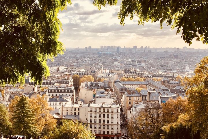 Le Havre Shore Excursion: Private Day Trip to Paris