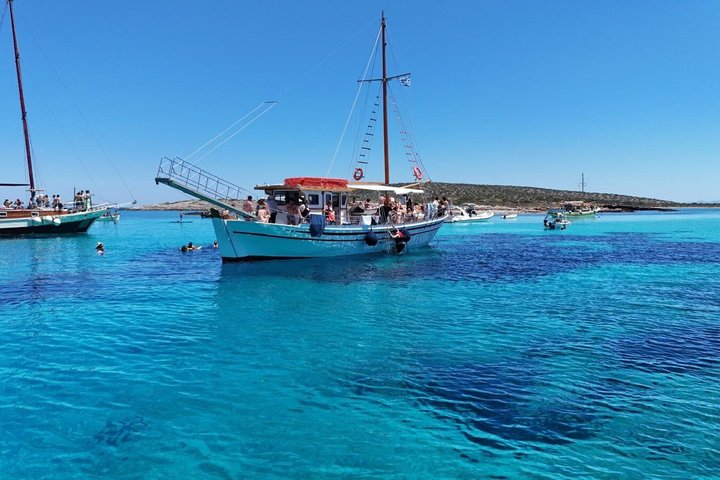Half Day Sea Tours Blue Lagoon Sea Caves Antiparos Alyki port
