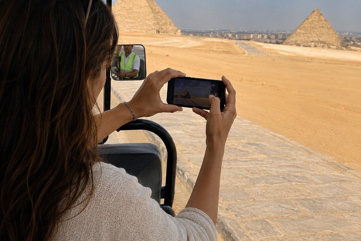 VIP Giza Pyramids and Great Sphinx Golf Cart Tour