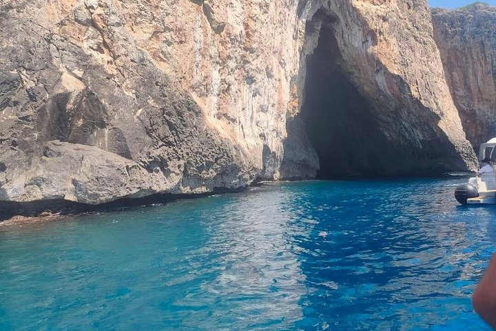 Excursions to the caves of Santa Maria di Leuca