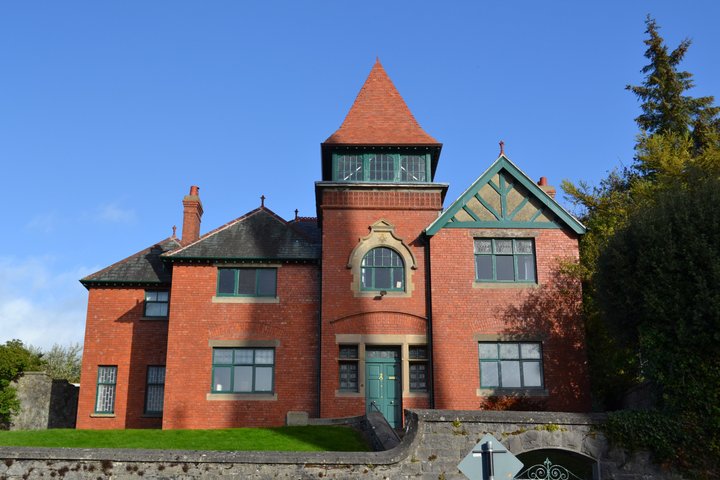Sligo Dark Tales: Private History Walking Tour
