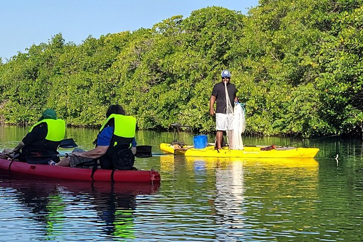 Hopkins Kayaking and Garifuna Cooking Experience