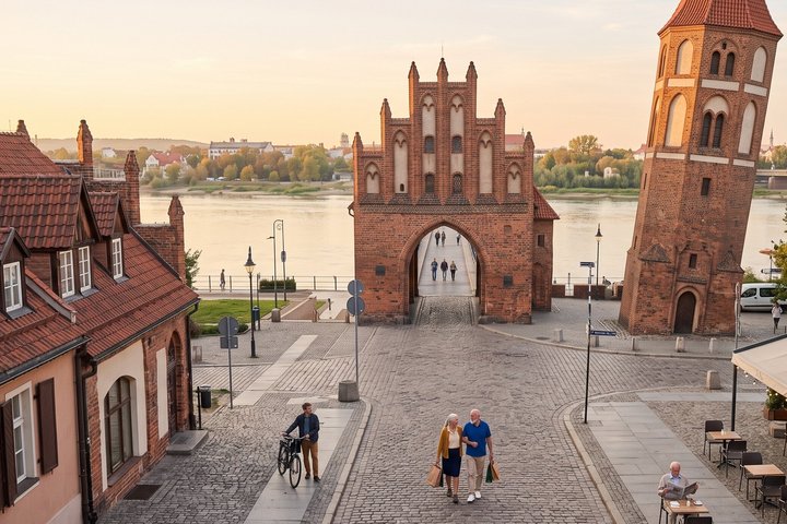 Private Customizable Walking Tour in Torun
