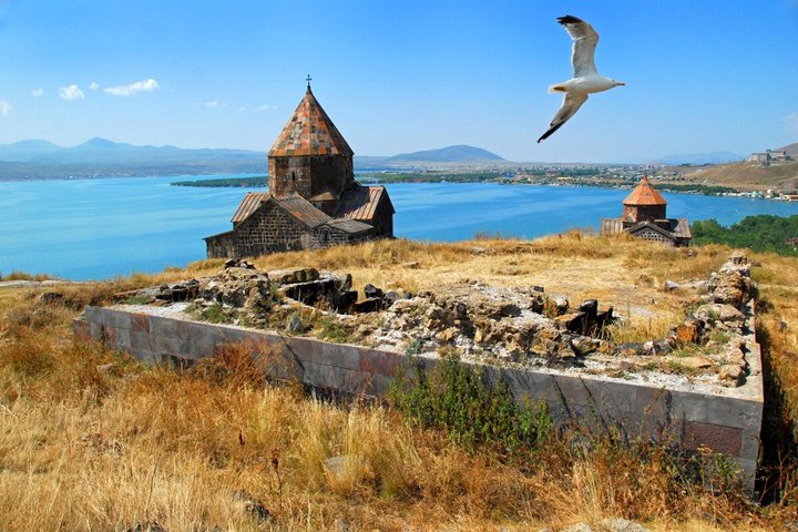 Group Tour: Lake Sevan (Sevanavank), Dilijan (Goshavank, Haghartsin)