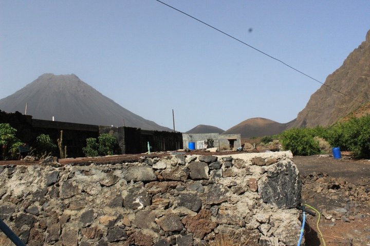A day on the island of Fogo to discover the volcano