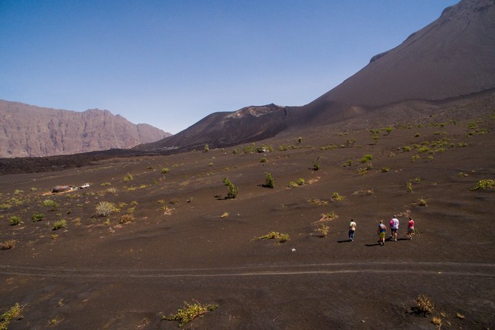 Hiking to Petit Pico and the Crater of 2014