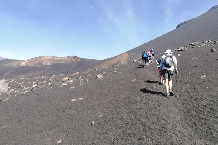Hiking to Petit Pico and the Crater of 2014