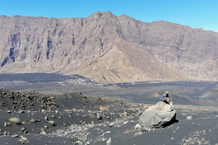Ascent of Pico do Fogo, Fogo Volcano