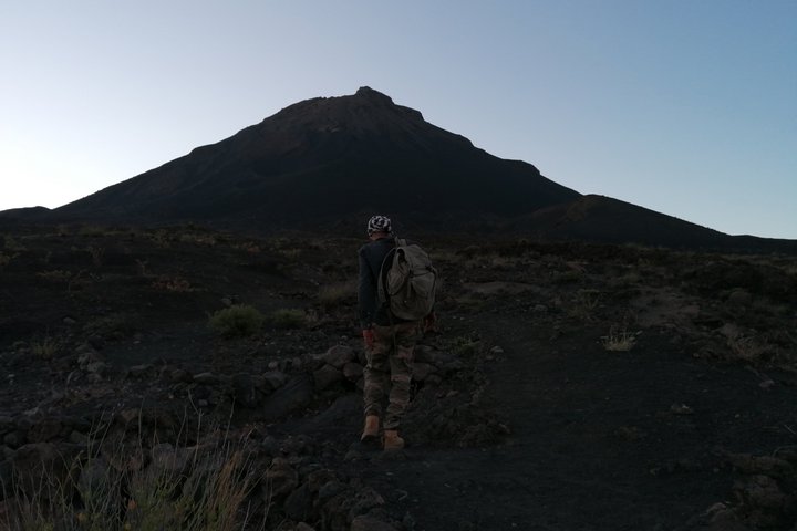 Ascent of Pico do Fogo, Fogo Volcano