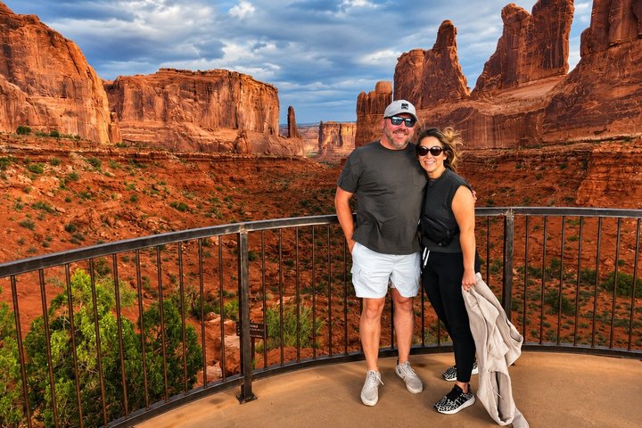 HIGHLY RATED Arches National Park Sightseeing Tour From Moab Utah