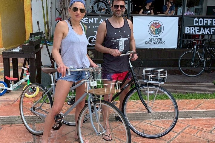Okinawa Seaside Cycling Bike Tour in Chatan Pick-up available