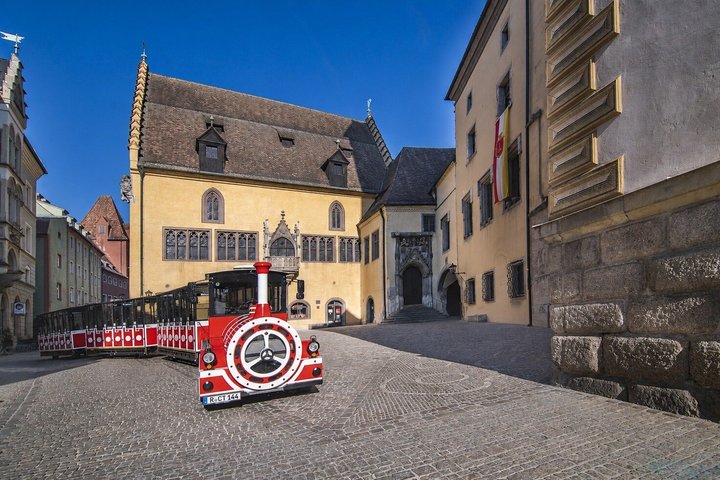 City tour through Regensburg with the little train