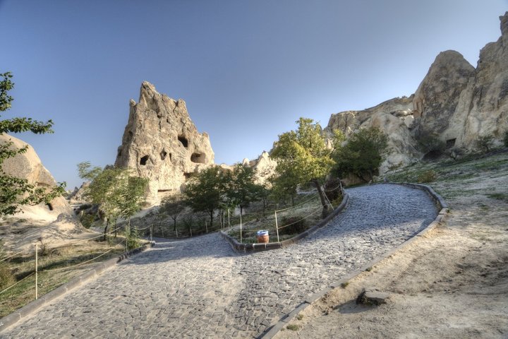 Cappadocia Magics: 3 Day Tour Including Camel Ride & Balloon Ride