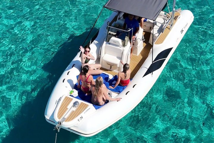 Tropea and Capo Vaticano Boat Tour with Bath Stops