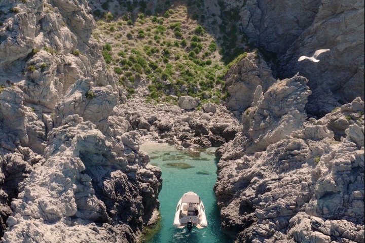 Tropea and Capo Vaticano Boat Tour with Bath Stops