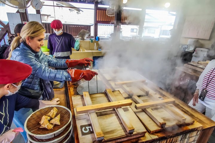 Beppu Guided Private City Tour with Transport