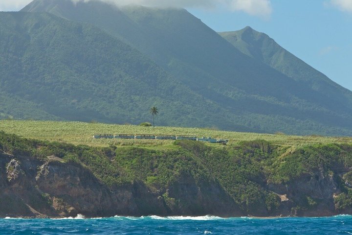 St.Kitts Sugar Train Tour and Drinks with Cruise Port Pickup