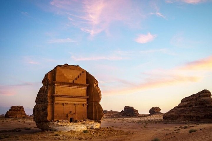AlUla 2 Day Private Tour with Local Guide