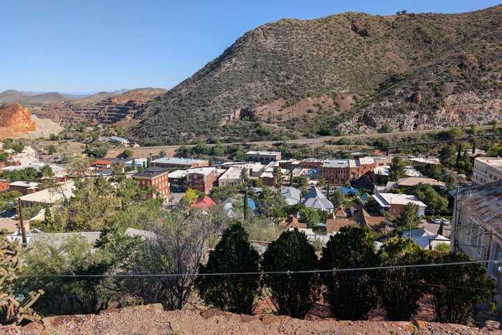 2 Hr Private Jeep Tour Old Bisbee Open Pits Lowell - Local Guide