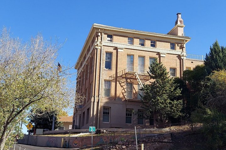 90 minute - Private Jeep Tour Bisbee Architecture History Scenic