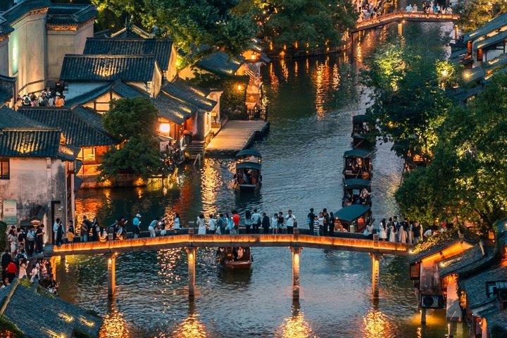Private Transfer: Shanghai ⇋ Wuzhen Water Town (Door-to-Door)