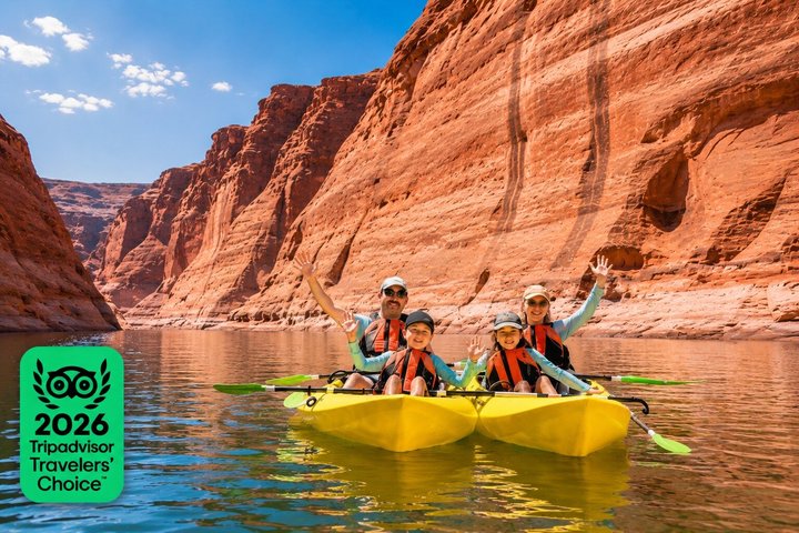 Lake Powell Kayak and Water Antelope Canyon Hike Guided Tour
