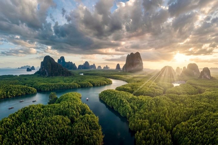 Phang Nga Bay Sea Cave Canoeing & James Bond Island by Big Boat