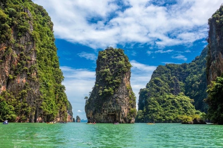 Phang Nga Bay Sea Cave Canoeing & James Bond Island by Big Boat