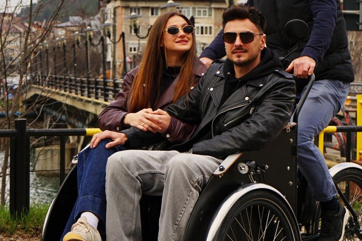 Piatra Highlights on a Cycle Rickshaw
