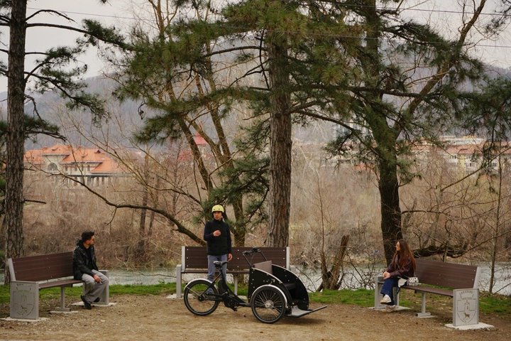 Piatra Highlights on a Cycle Rickshaw