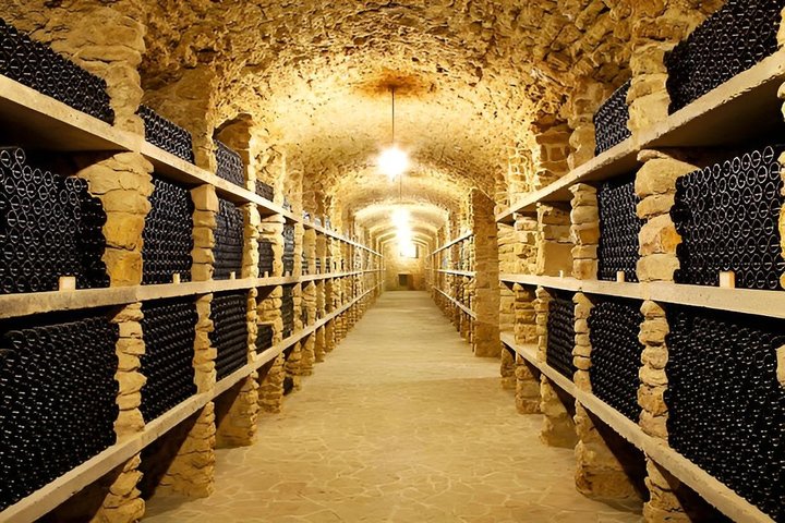 Private Beaune Wine Tour Explore Cellars and Taste Burgundy Wines
