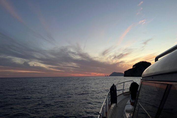 Positano Sunset Boat Tour | Amalfi Coast Cruise with Prosecco
