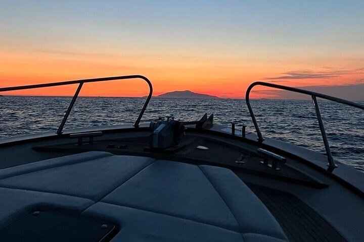 Positano Sunset Boat Tour | Amalfi Coast Cruise with Prosecco