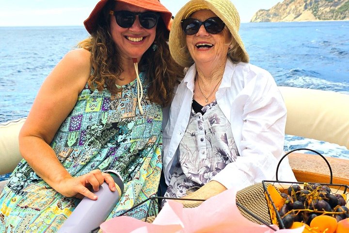 Sunset Boat Tour and Cinque Terre Aperitif from Monterosso