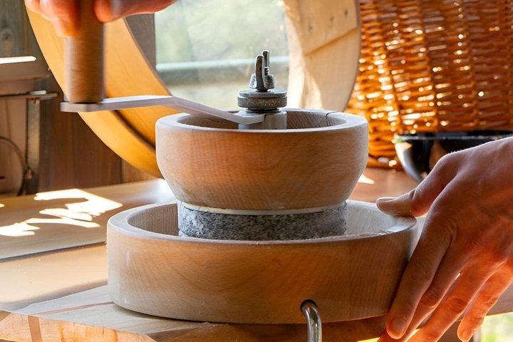 Cook Like a Local in San Marino Countryside