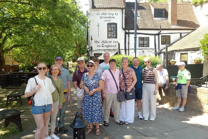 Daily Nottingham City Centre Walking Tour (10:30am)